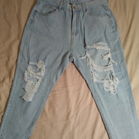 Distressed Jeans - Picture 3 of 3